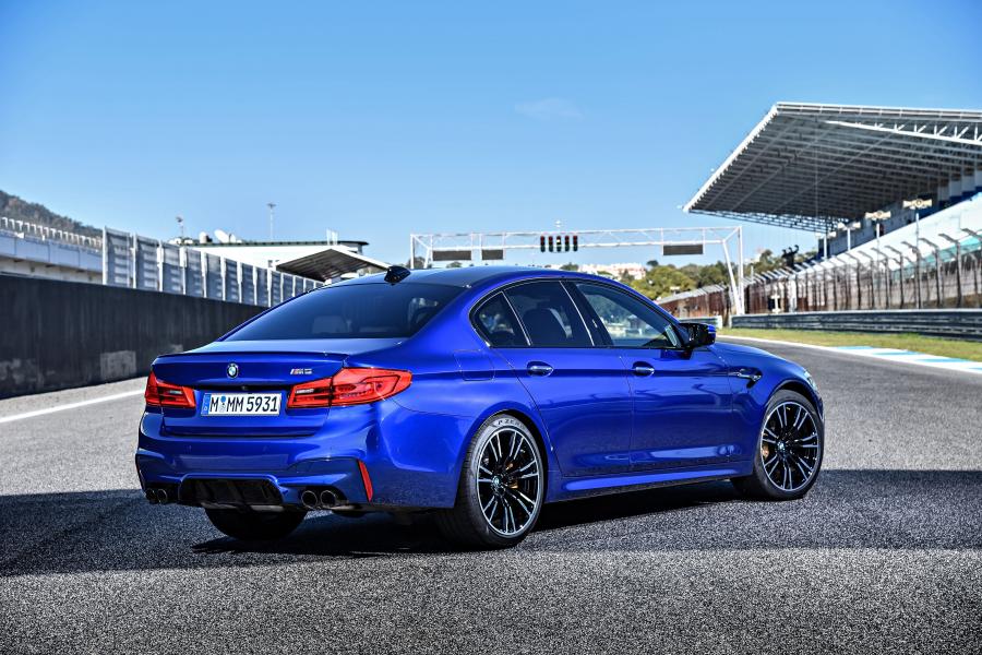  BMW M5 (F90) 2018 года  (WW) (фото 48 из 59)